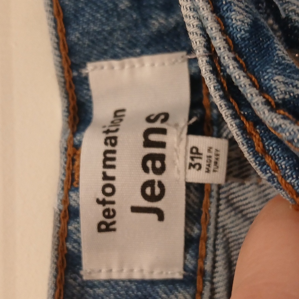 Reformation Jeans Cynthia High Rise Straight Jeans Petite Size 31P - Picture 4 of 7